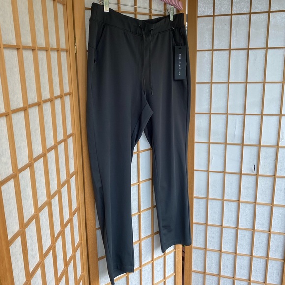 Yogalicious Lux Military Green Activewear Jogger Pants SZ M NWT - Picture 3 of 12